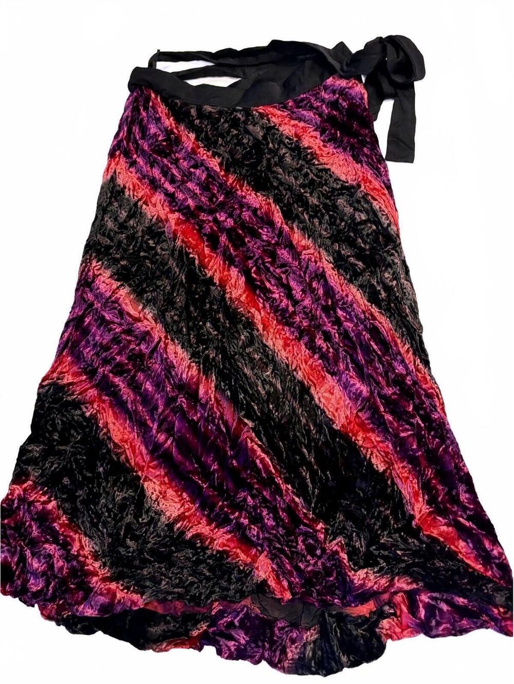 Y2k Whimsigoth cottagecore crushed velvet skirt
